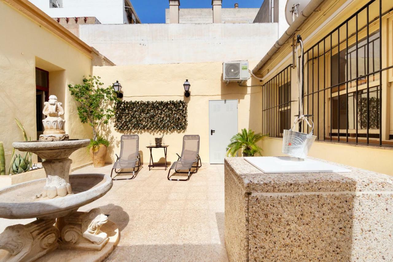 Homely Apartments Casa Carmen Торевиеха Екстериор снимка