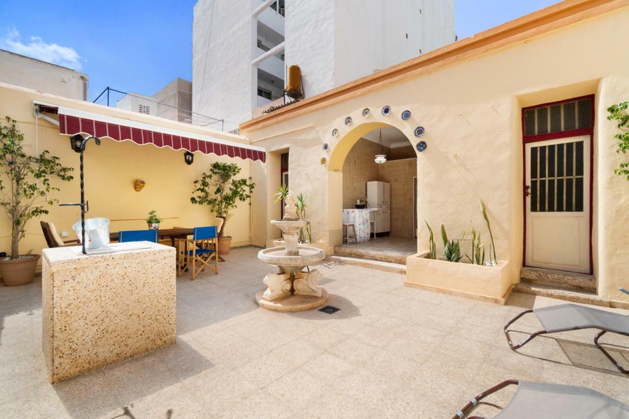 Homely Apartments Casa Carmen Торевиеха Екстериор снимка
