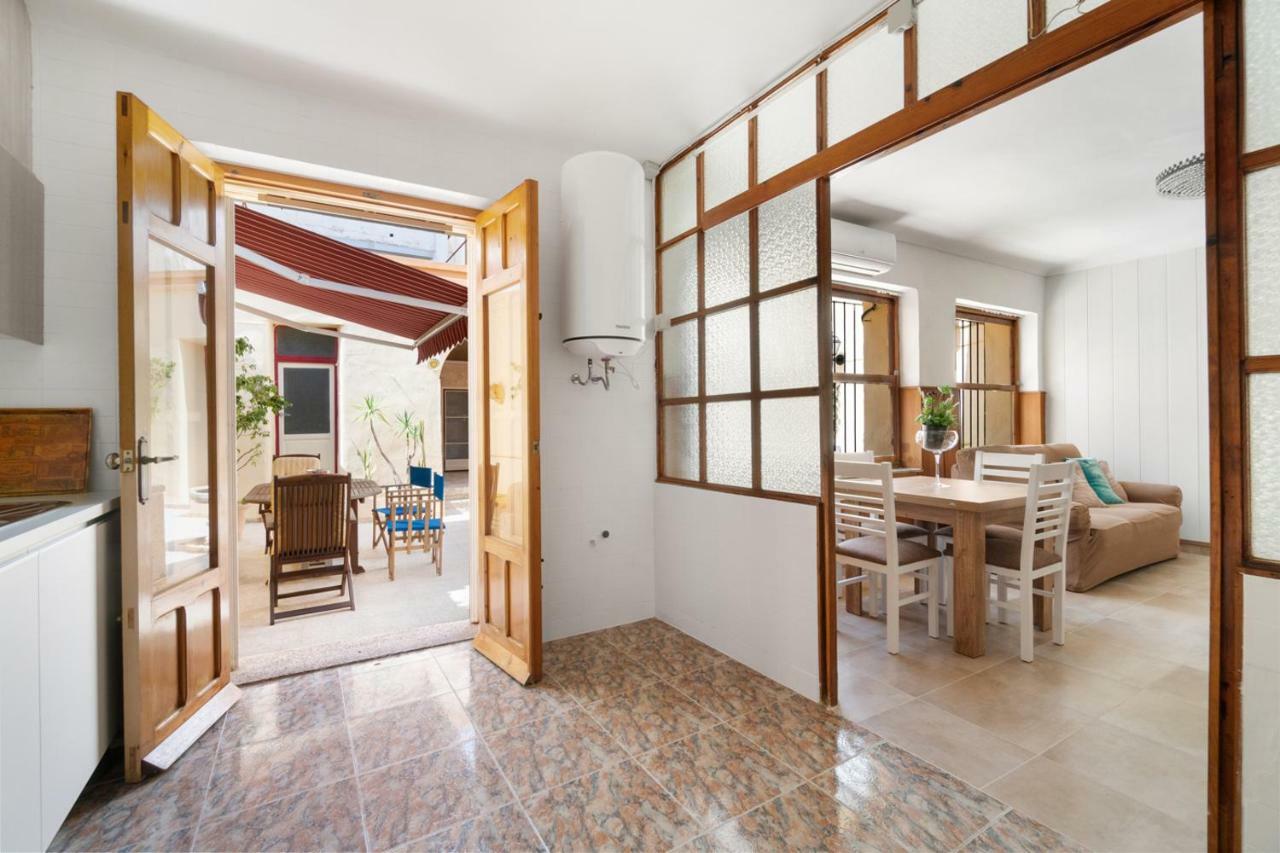 Homely Apartments Casa Carmen Торевиеха Екстериор снимка
