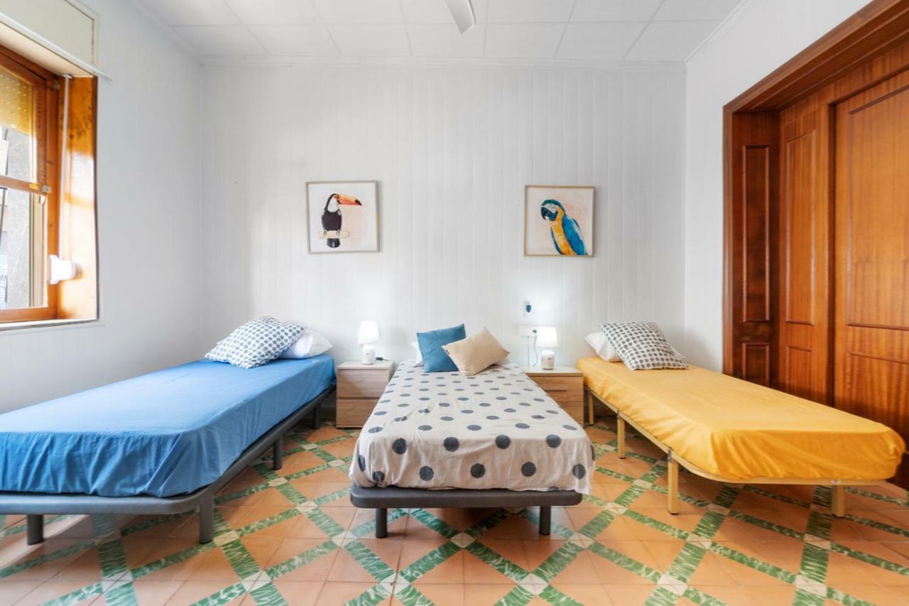 Homely Apartments Casa Carmen Торевиеха Екстериор снимка