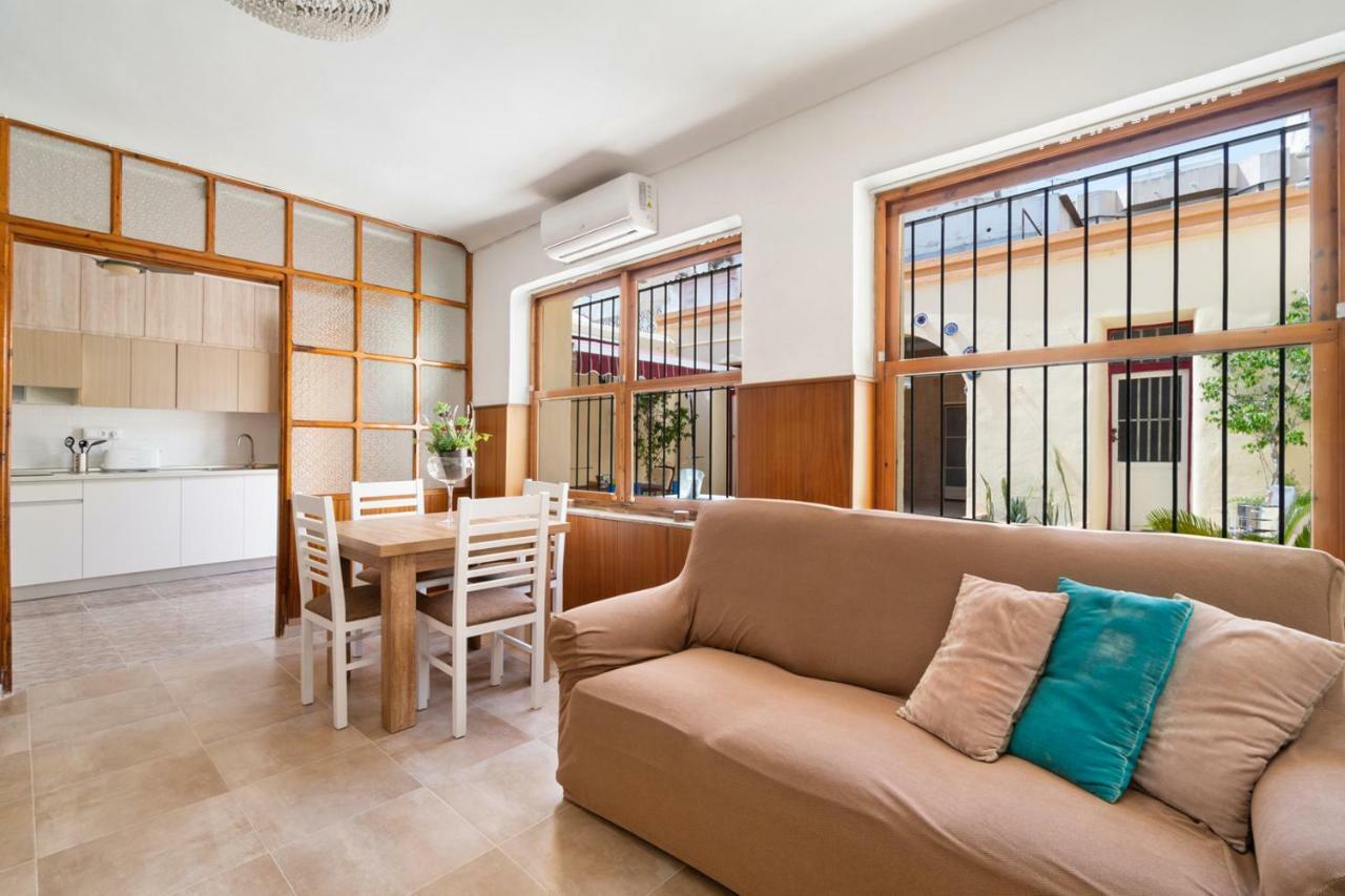 Homely Apartments Casa Carmen Торевиеха Екстериор снимка